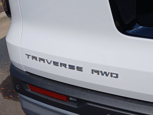 New 2026 Chevrolet Traverse LT w/ Driver Confidence Package image 23