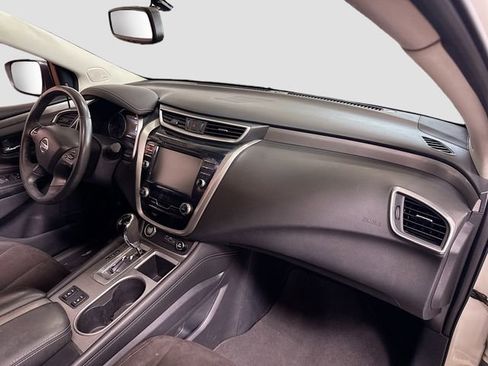 Used 2019 Nissan Murano SV w/ Premium Package AWD/4WD image 29