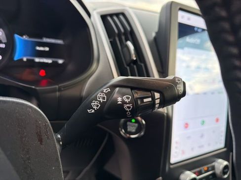 Certified 2022 Ford Edge SEL w/ Convenience Package image 26