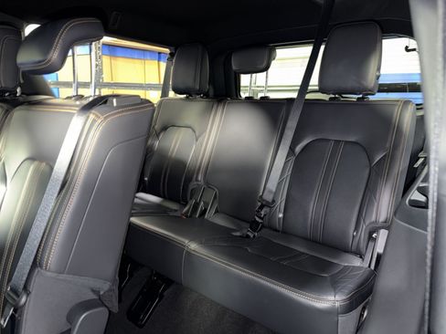 Used 2024 Ford Expedition Max Platinum AWD/4WD image 31