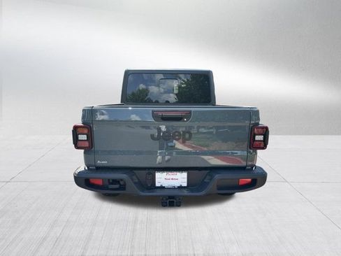 New 2026 Jeep Gladiator Sport AWD/4WD image 6