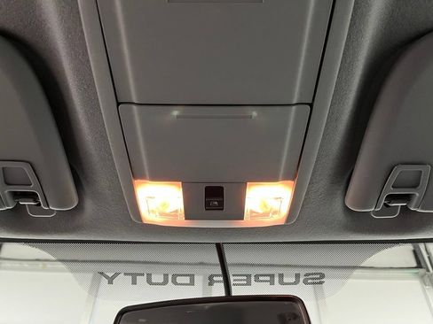 Used 2014 Ford F250 Lariat w/ Lariat Interior Package AWD/4WD image 41