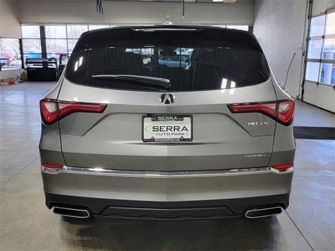 Certified 2023 Acura MDX SH-AWD w/ Technology Package image 6