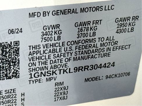 Used 2024 Chevrolet Tahoe High Country w/ Advanced Technology Package image 27