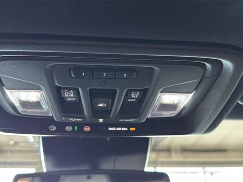 Used 2022 GMC Sierra 1500 AT4 w/ AT4 Premium Package image 34