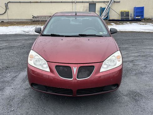 Used 2009 Pontiac G6 Sedan w/ Sun And Sound Package image 3