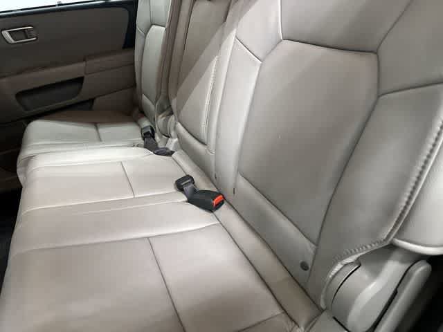 Used 2013 Honda Pilot Touring image 11