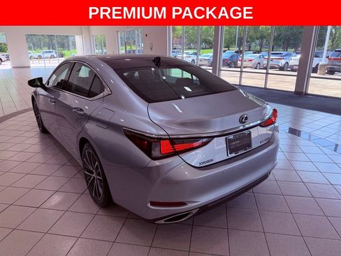 Certified 2023 Lexus ES 350 w/ Premium Package FWD image 6