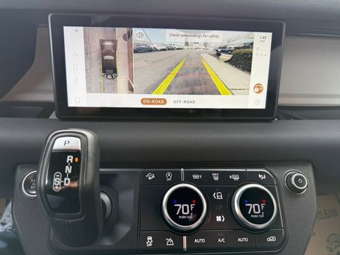 Used 2022 Land Rover Defender 110 X-Dynamic SE image 18