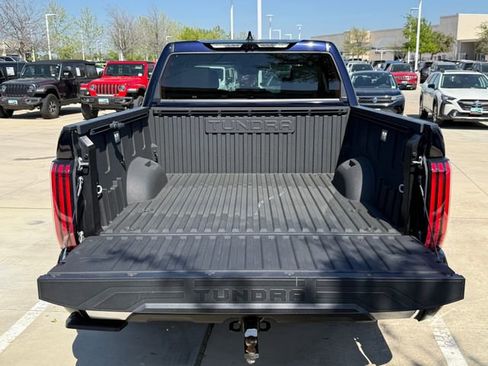 Used 2023 Toyota Tundra Limited image 29