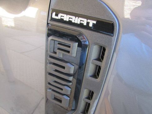 Used 2024 Ford F250 Lariat w/ Lariat Ultimate Package AWD/4WD image 27