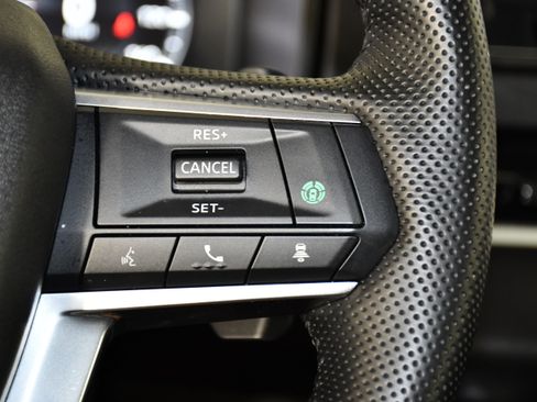Used 2025 Mitsubishi Outlander SE AWD/4WD image 21