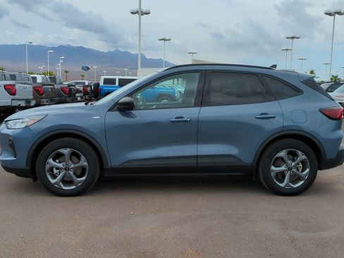 Used 2025 Ford Escape ST-Line w/ Equipment Group 301A FWD image 6