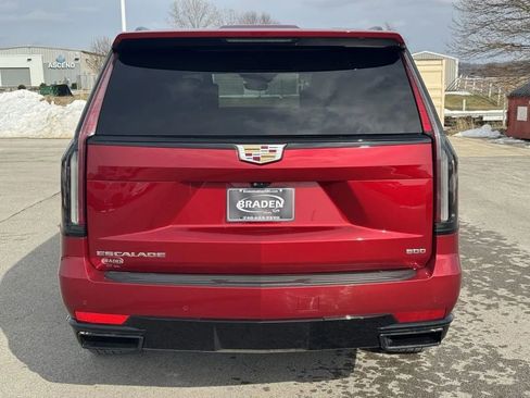 Used 2021 Cadillac Escalade Sport Platinum image 6