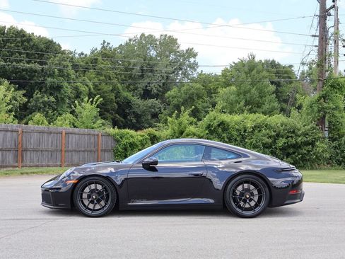 Certified 2025 Porsche 911 Carrera 4 GTS AWD/4WD image 2