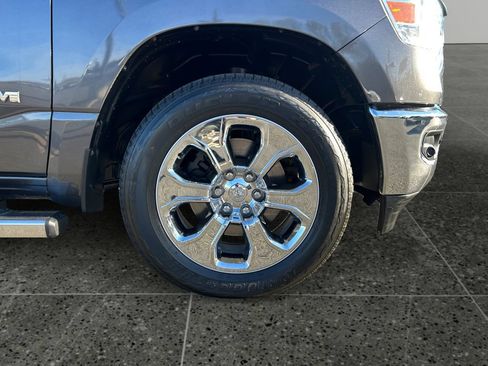 Used 2022 RAM 1500 Big Horn AWD/4WD image 9