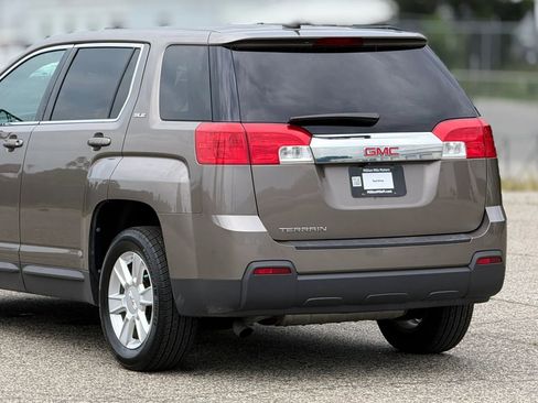 Used 2012 GMC Terrain SLE FWD image 16