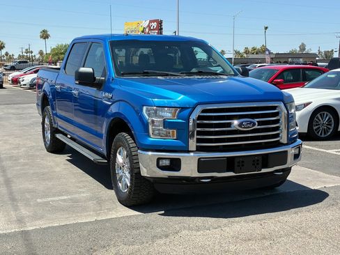 Used 2015 Ford F150 XLT w/ Equipment Group 302A Luxury AWD/4WD image 12
