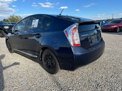 Used 2015 Toyota Prius Three image 8