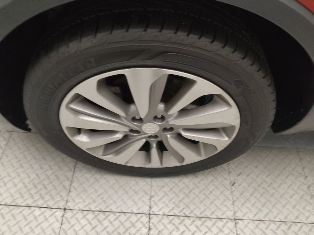 Used 2019 Buick Encore Preferred w/ Safety Package FWD image 31