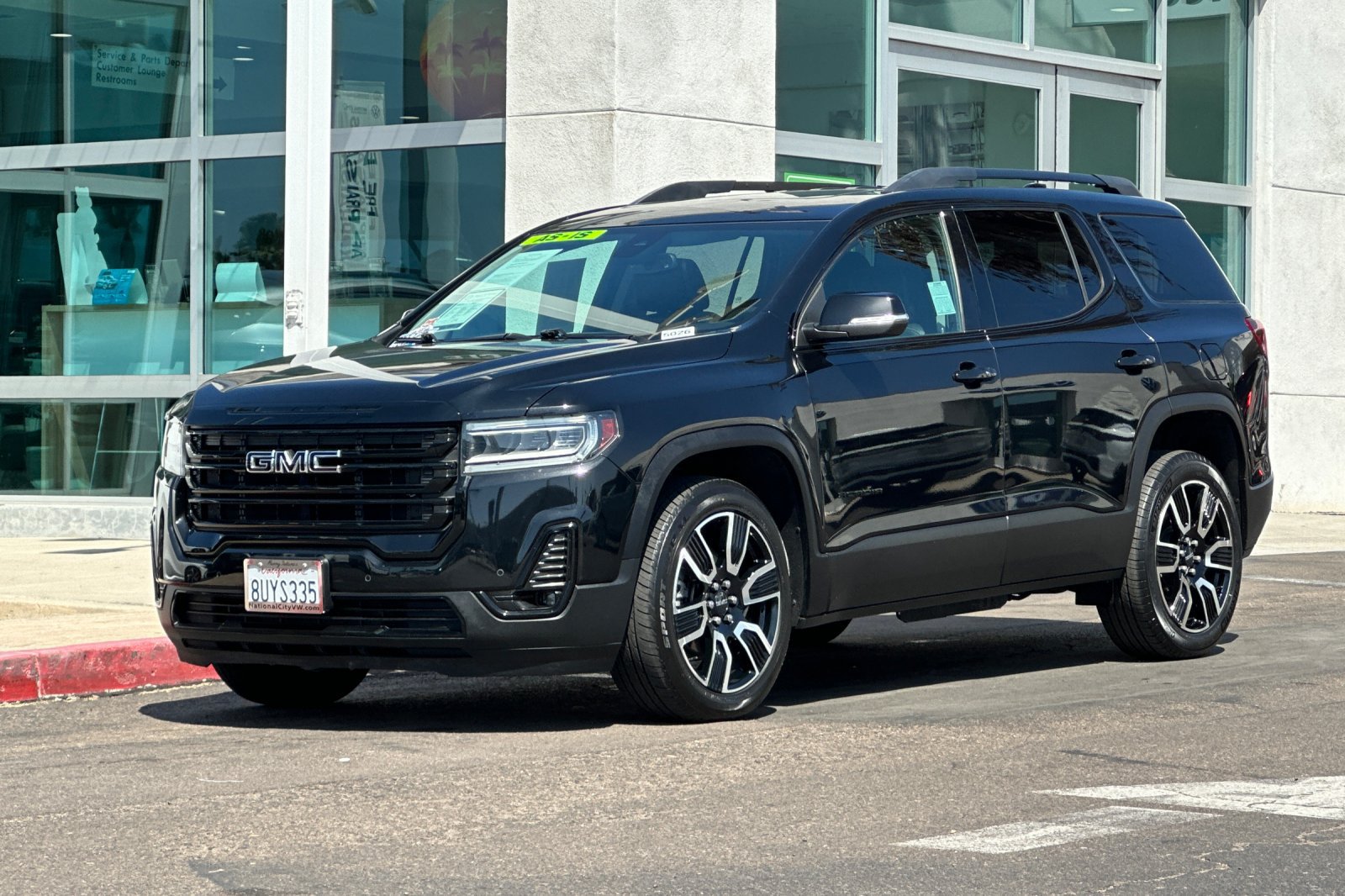 Used 2021 GMC Acadia SLT w/ Elevation Edition FWD image 8