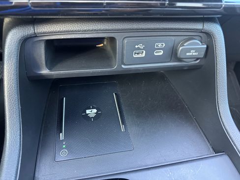 Certified 2023 Honda Pilot TrailSport image 22