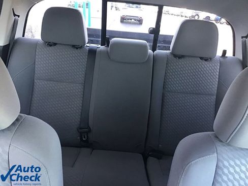 Used 2022 Toyota Tacoma SR image 17