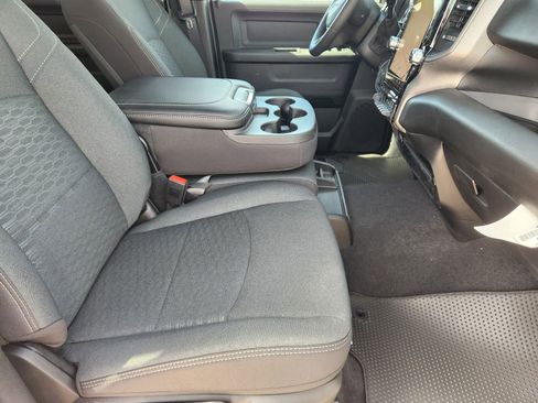 New 2026 RAM 2500 Tradesman AWD/4WD image 13