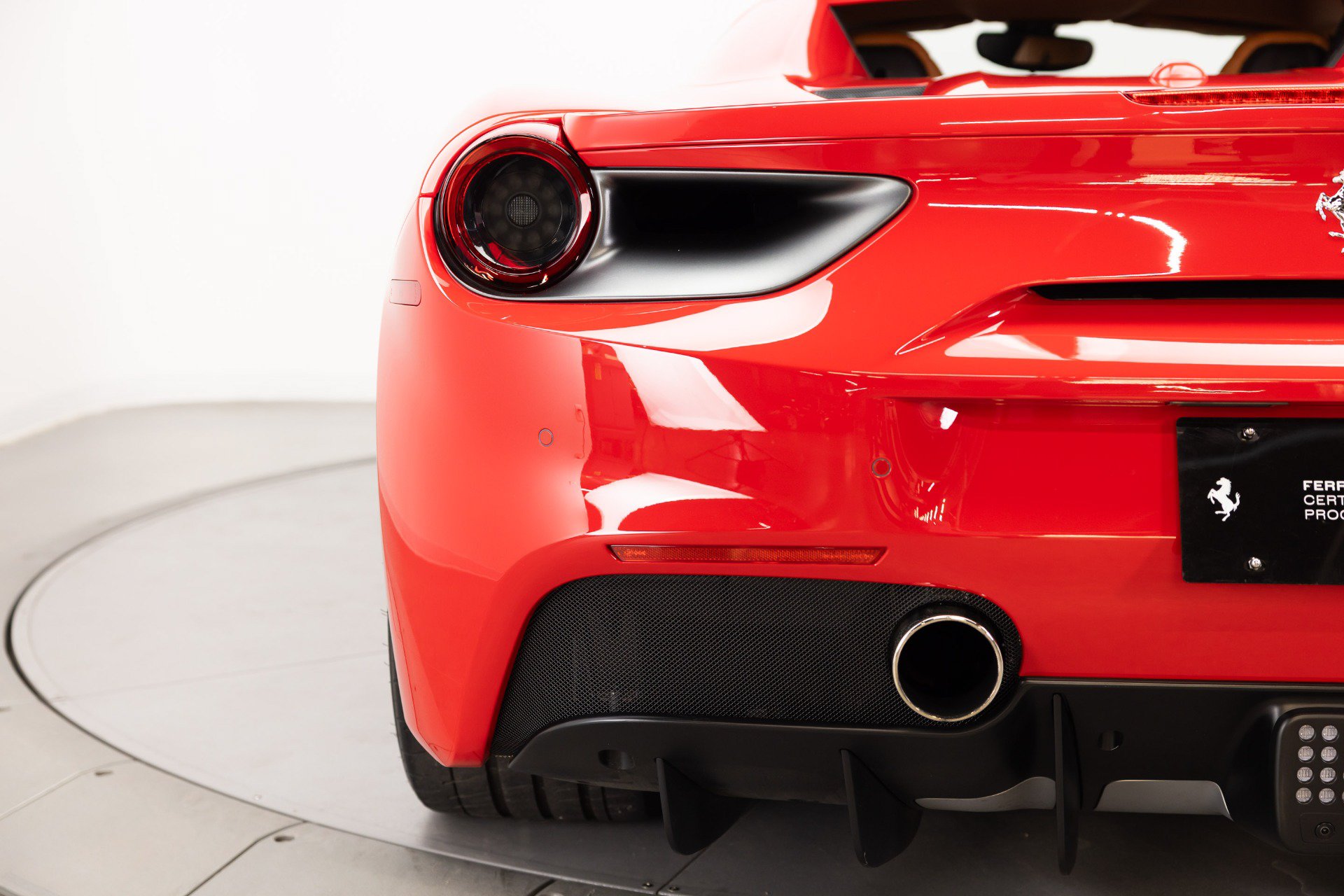 Certified 2019 Ferrari 488 Spider RWD image 46
