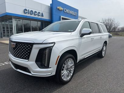 Used 2025 Cadillac Escalade ESV Premium Luxury