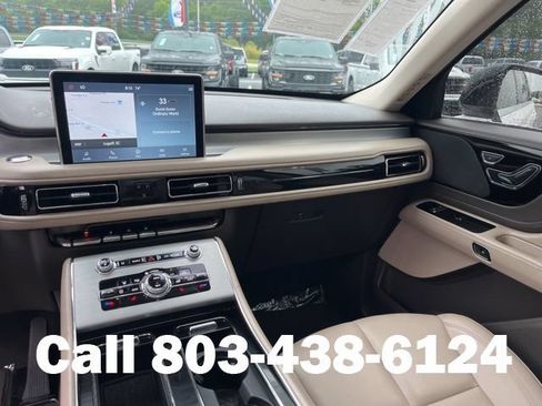 Used 2023 Lincoln Aviator 2WD w/ Premium Package image 17