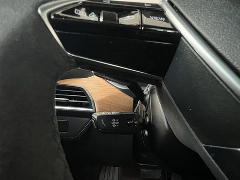 Used 2023 Audi e-tron GT Prestige w/ Prestige Package image 23