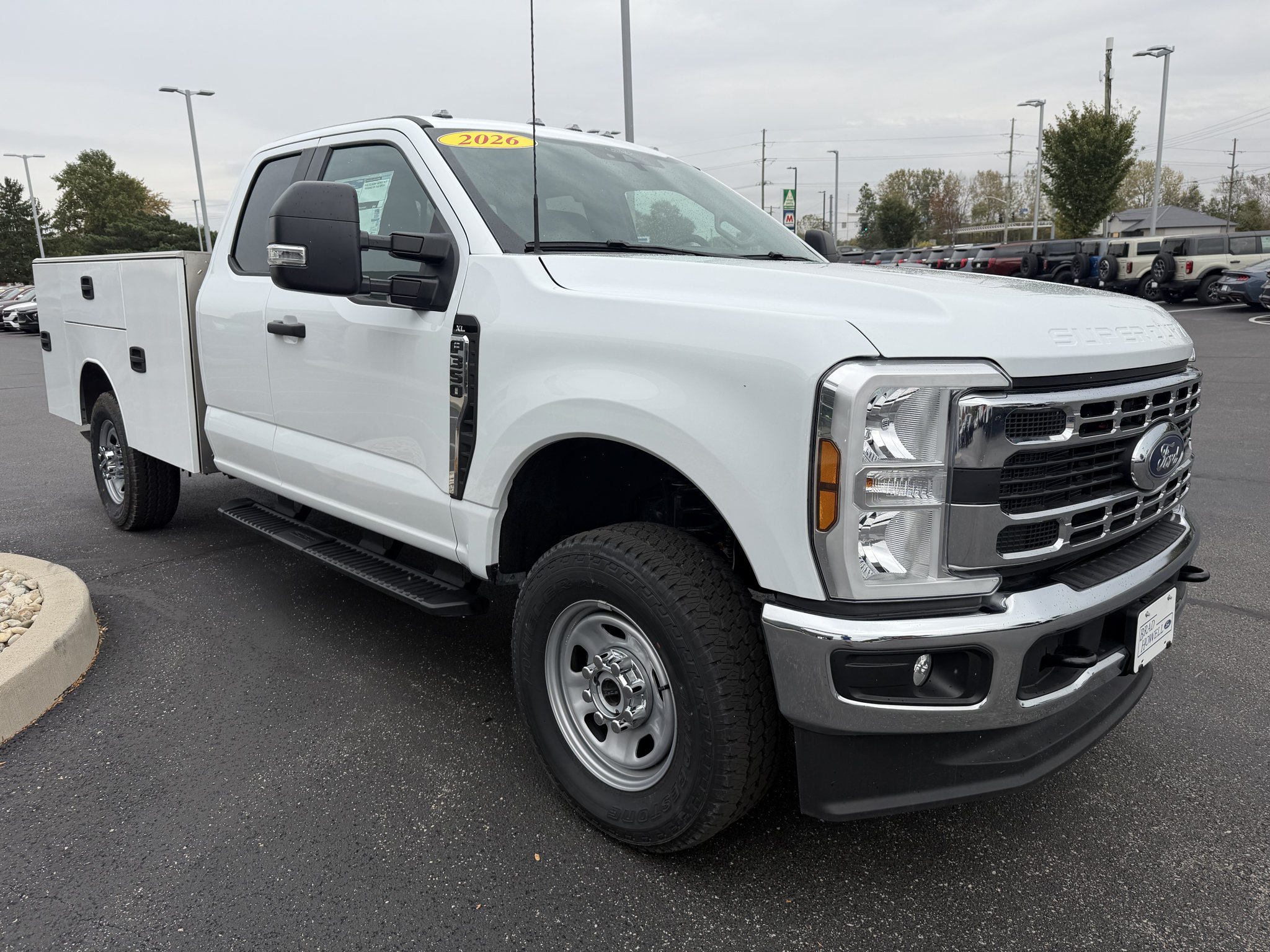 New 2026 Ford F350 XL w/ XL Chrome Package AWD/4WD image 4