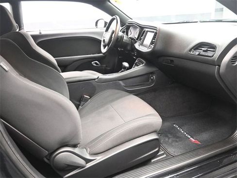 Used 2016 Dodge Challenger R/T Scat Pack image 23