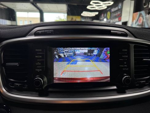 Used 2019 Kia Sorento EX AWD/4WD image 20