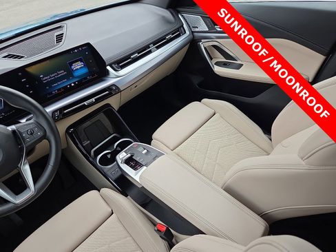 Used 2024 BMW X1 xDrive28i w/ Premium Package AWD/4WD image 12