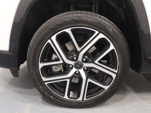 Used 2025 Jeep Compass Limited w/ Elite Group AWD/4WD image 26