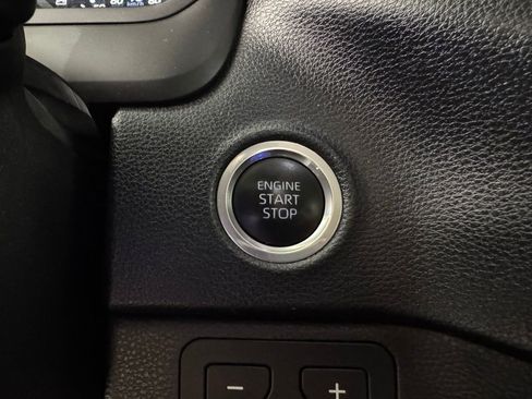 Used 2024 Toyota Tundra SR5 AWD/4WD image 25