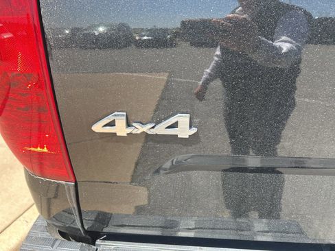 Used 2017 Toyota Tundra 1794 Edition AWD/4WD image 13