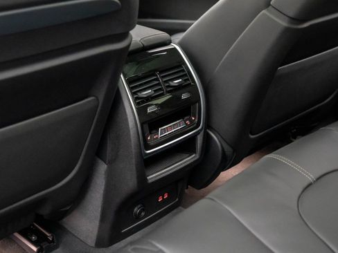 New 2026 BMW X5 M60i image 20