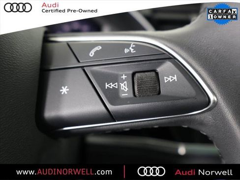 Certified 2025 Audi Q3 2.0T Premium w/ Convenience Package image 32
