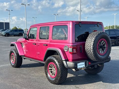 Used 2024 Jeep Wrangler Unlimited Rubicon 392 AWD/4WD image 4