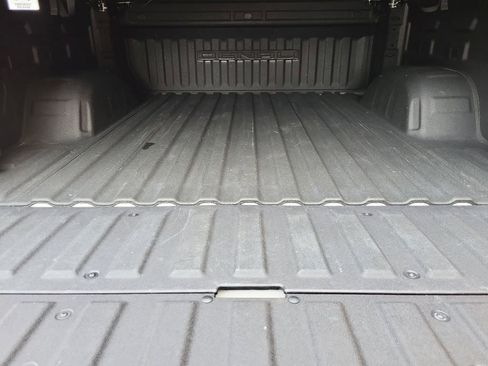 Used 2023 GMC Sierra 1500 Denali w/ Technology Package image 30