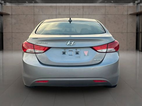 Used 2012 Hyundai Elantra Limited image 10