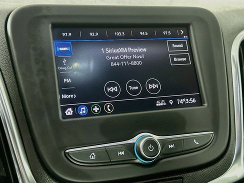 Used 2021 Chevrolet Equinox LT AWD/4WD image 19