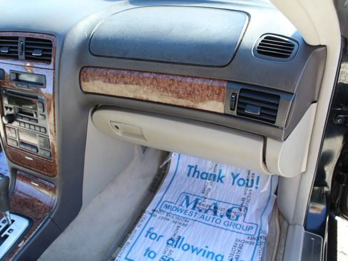 Used 2005 Hyundai XG350 L image 26