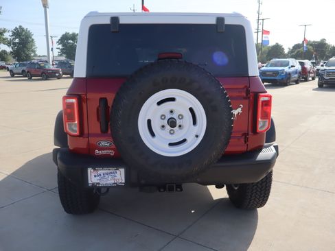 New 2026 Ford Bronco Heritage Edition AWD/4WD image 6