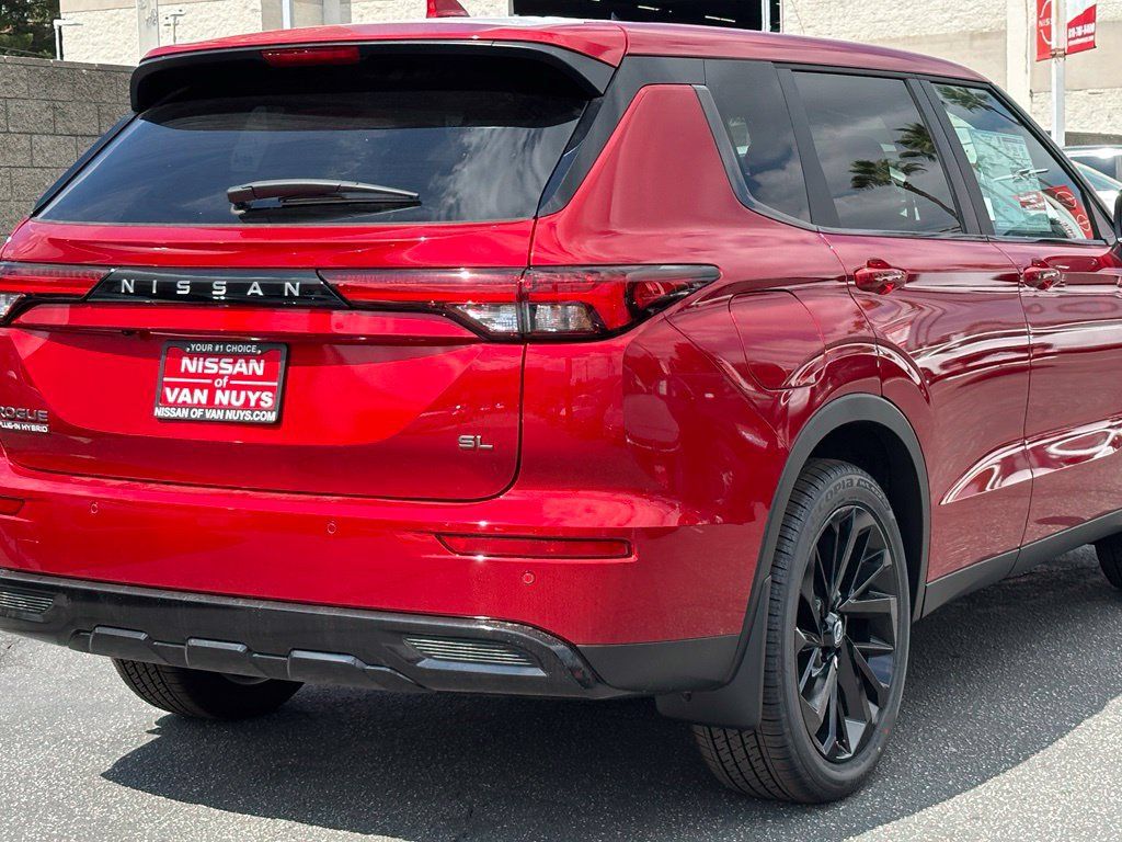 New 2026 Nissan Rogue SL AWD/4WD image 8