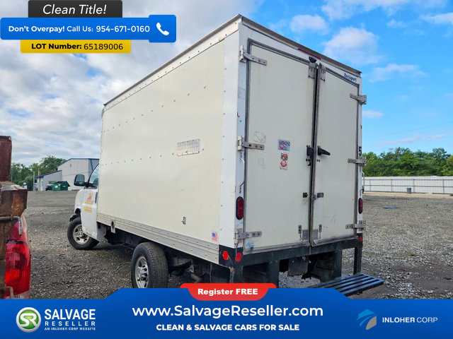 Used 2022 Chevrolet Express 3500 w/ Power Convenience Package RWD image 3