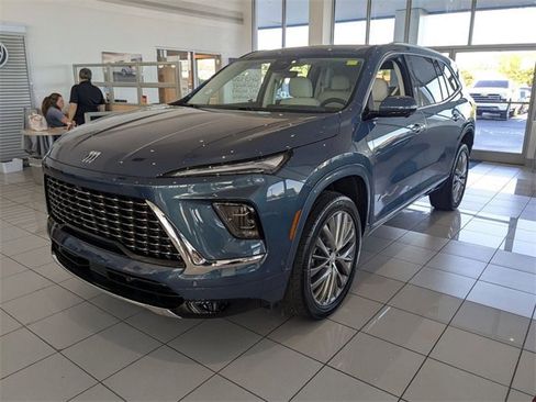 New 2026 Buick Enclave Avenir w/ Super Cruise Package image 6